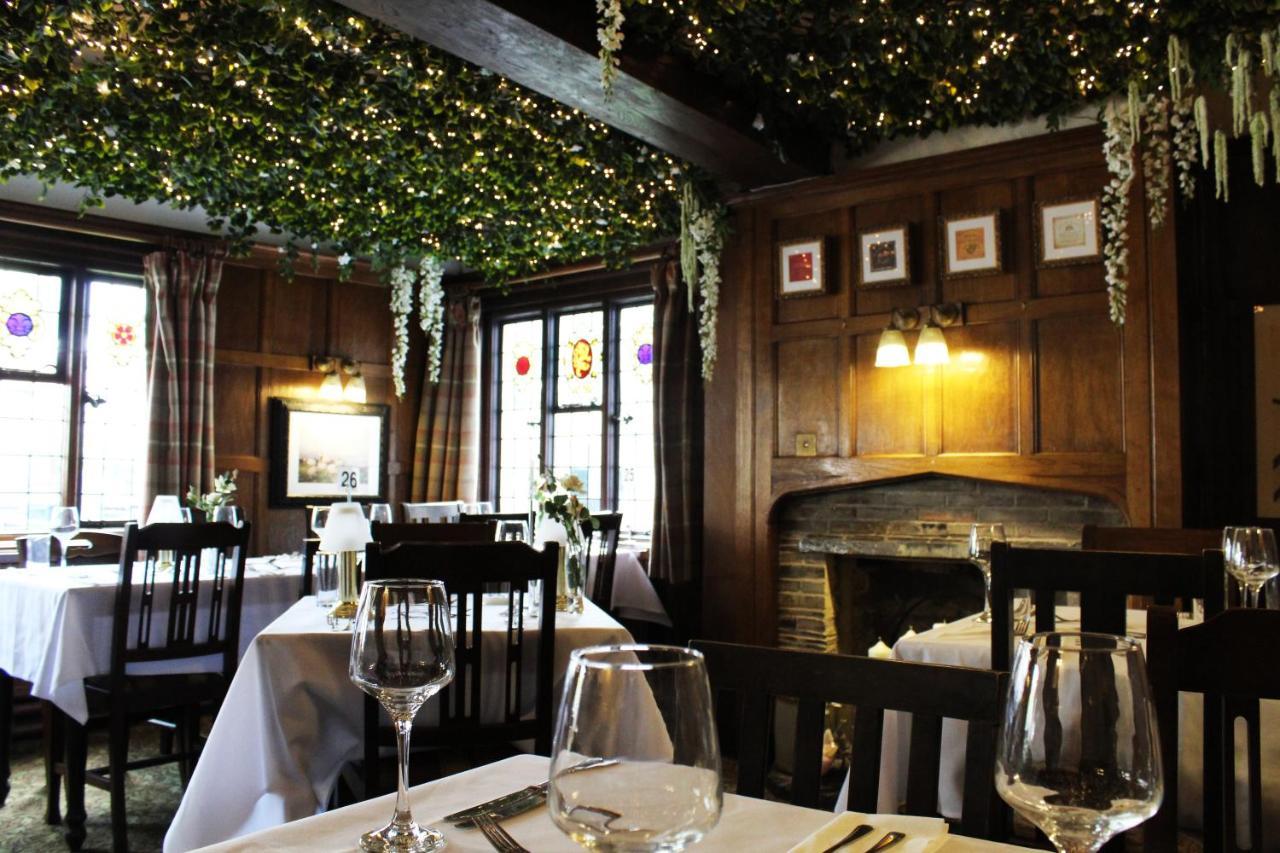 The Lion Hotel Buckden  Eksteriør bilde